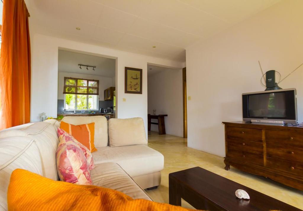 La Batie Selfcatering Apartment Beau Vallon  Luaran gambar