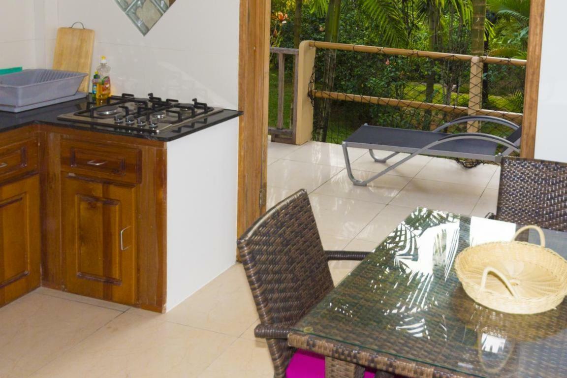 La Batie Selfcatering Apartment Beau Vallon  Luaran gambar