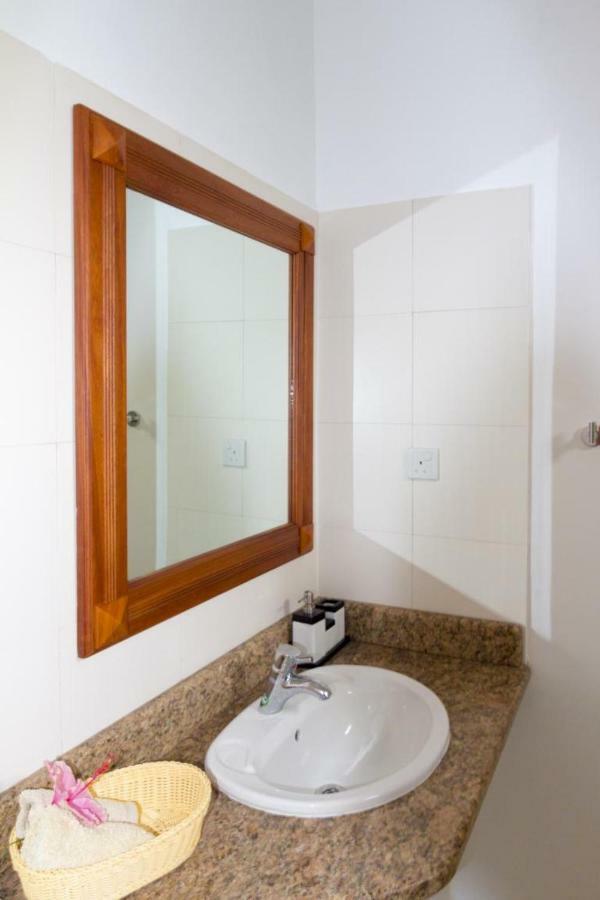 La Batie Selfcatering Apartment Beau Vallon  Luaran gambar