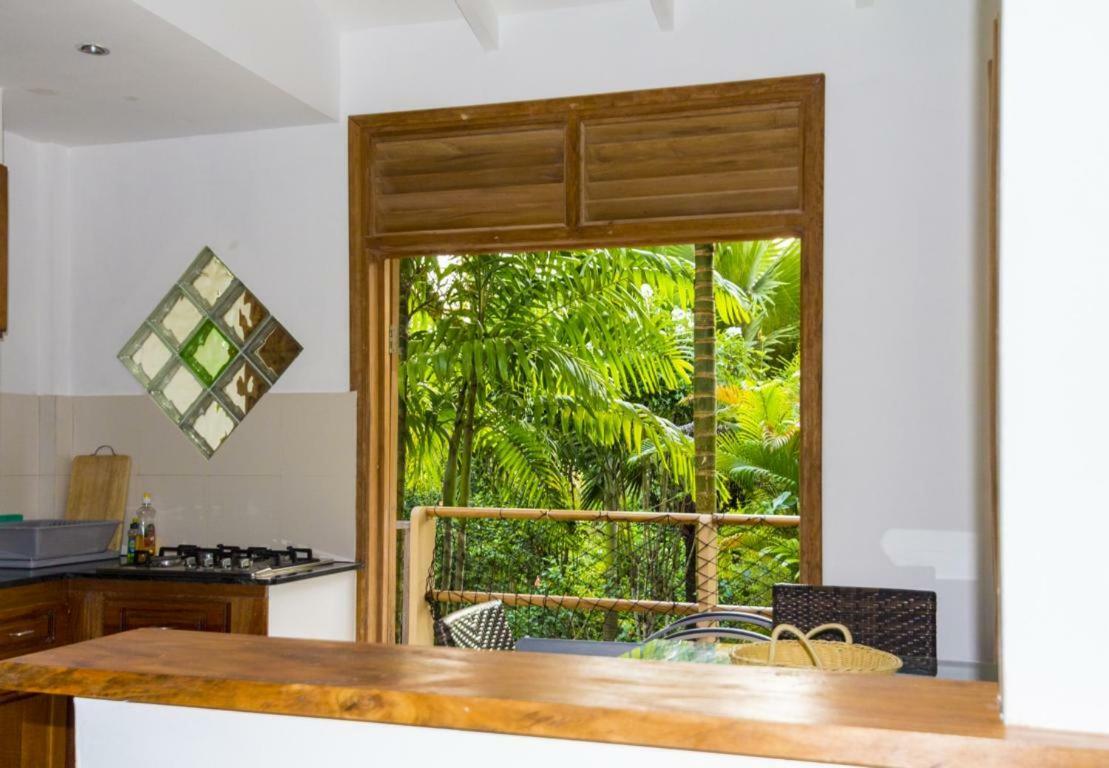 La Batie Selfcatering Apartment Beau Vallon  Luaran gambar